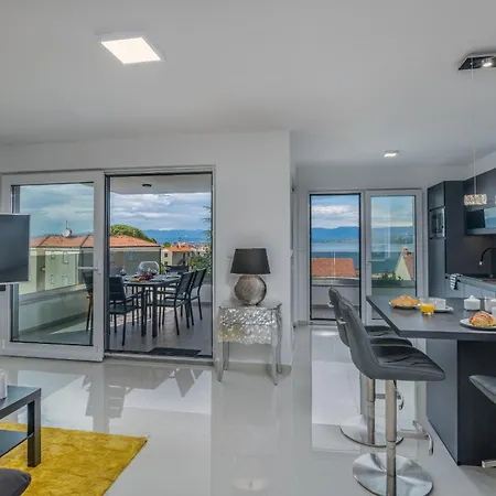 With Parking Space Vantacici, Krk - 19382 Apartamento Malinska